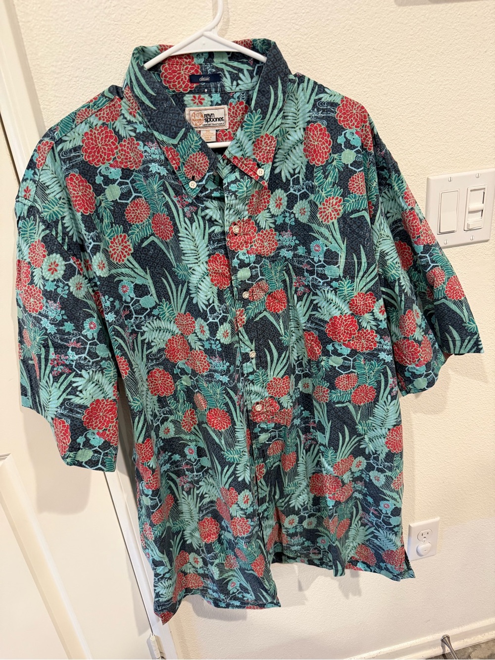 Reyn Spooner Classic Fit Floral Button-Up Shirt in Teal & Red